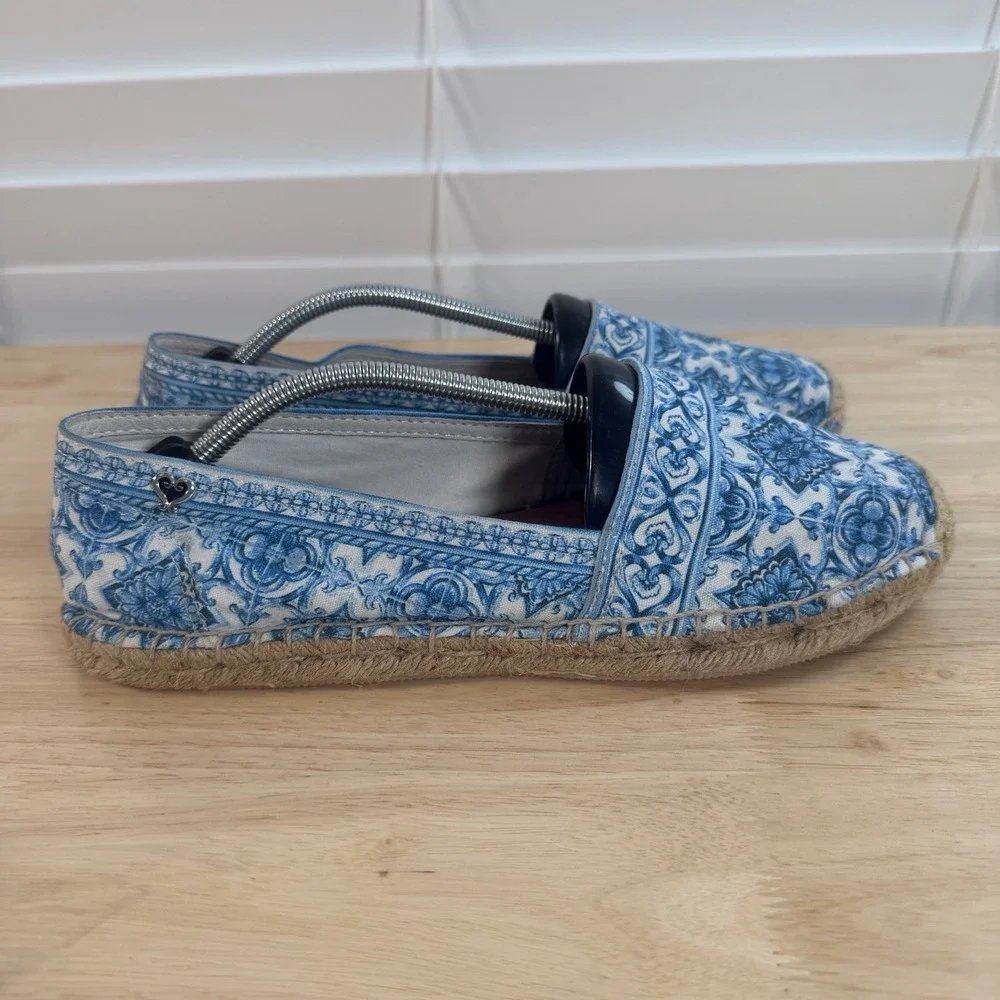 Brighton Bali Women's 9M Belina‎ Bali Print Canvas Espadrilles Blue Print NWBox